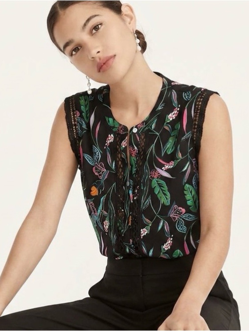 A New Day Top Black Floral Crochet Lace Sleeveless High Low XS Garden Lunch Work